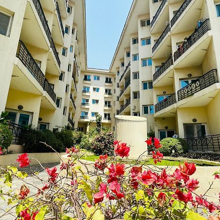 Master Bed G19 Hotel Dubai Exterior photo