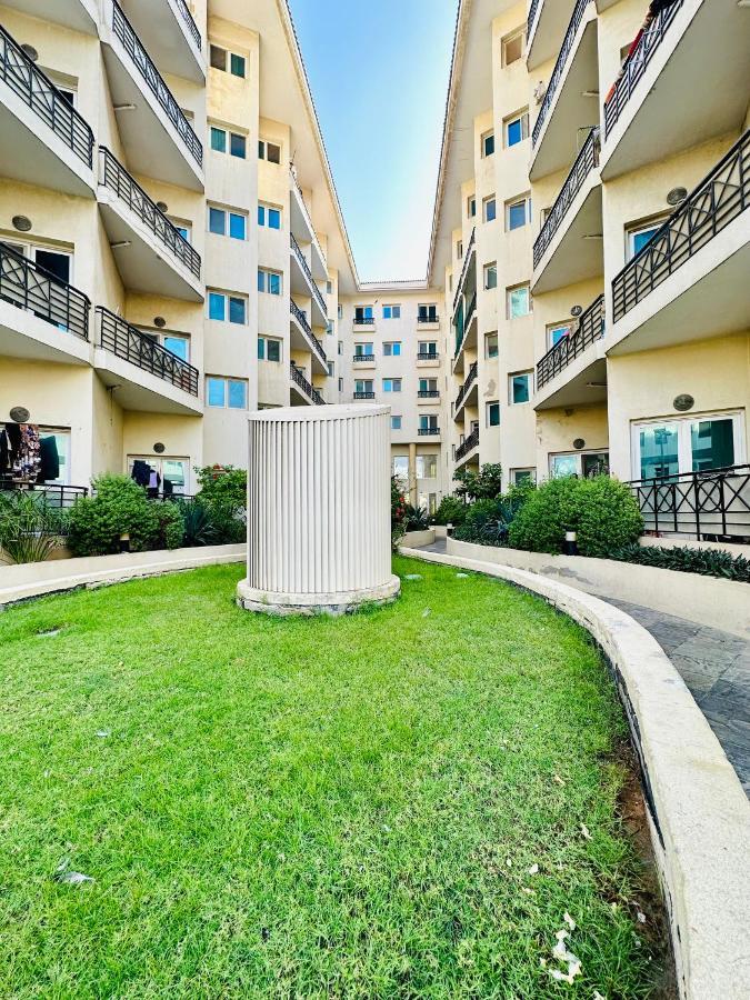 Master Bed G19 Hotel Dubai Exterior photo